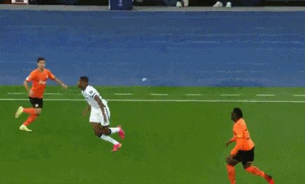 1632859047841070751.gif 世界杯客户端安装说明-【欧冠】巴雷拉远射中框 国米客场0比0顿涅茨克矿工